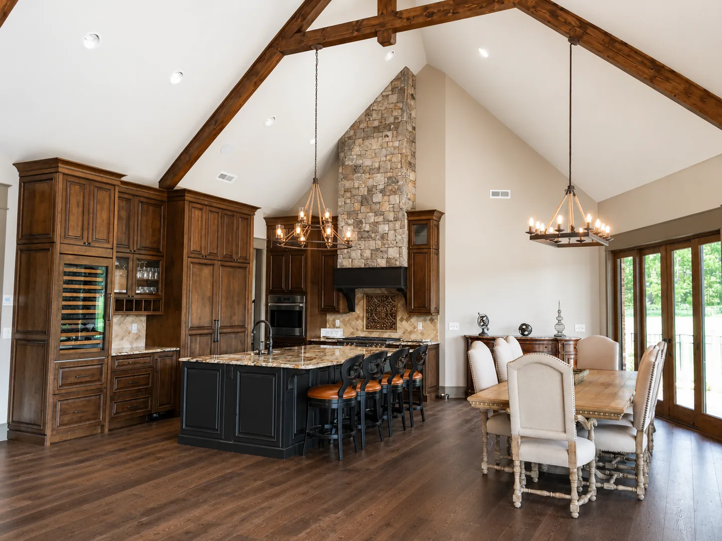 Custom kitchen in a custom home built by Higgins Building Group in Western North Carolina