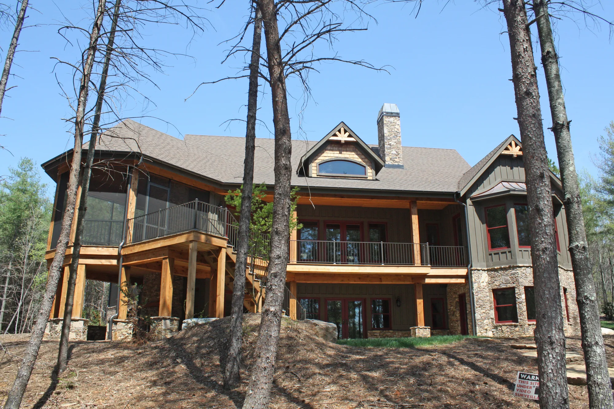 Custom luxury home exterior built by Higgins Building Group in Western North Carolina